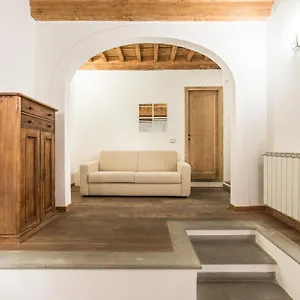 Apartment Bilo In Piazza Della Passera,, Florence